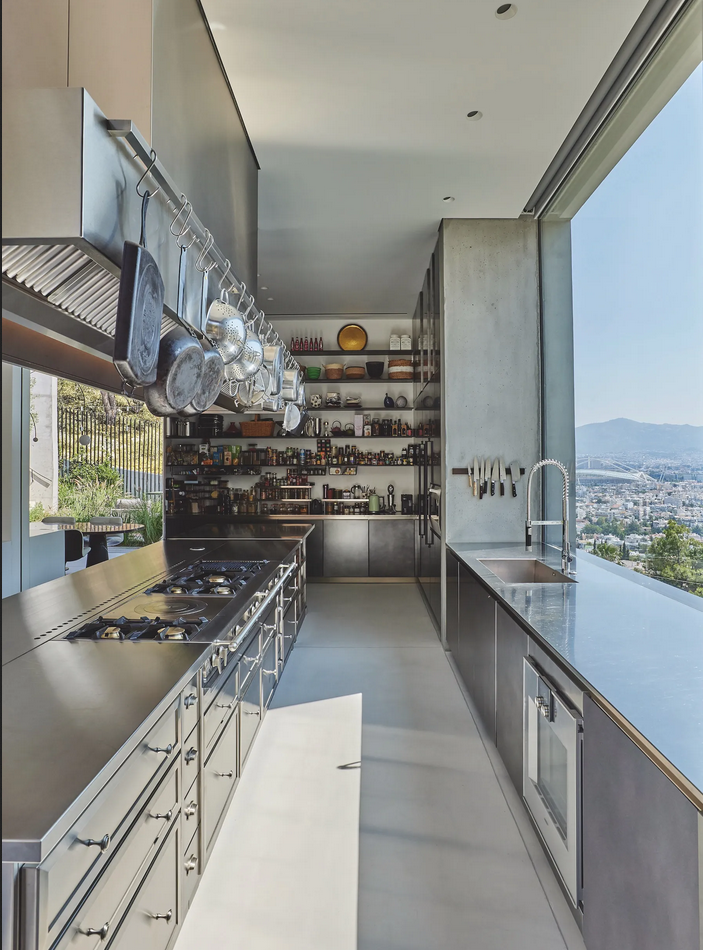 5 cocinas de acero inoxidable que se adaptarán a tu casa (sea cual sea tu estilo)